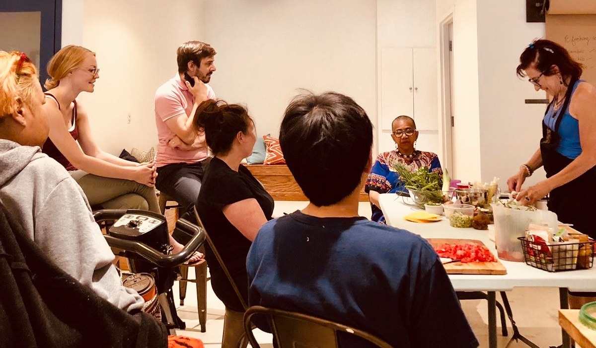 Grow the community food hub